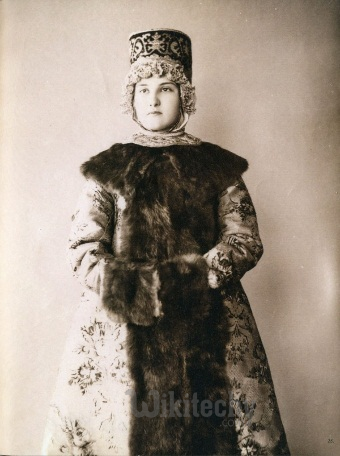 russian sarafan